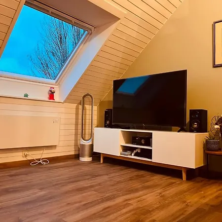 4-guest Cozy In